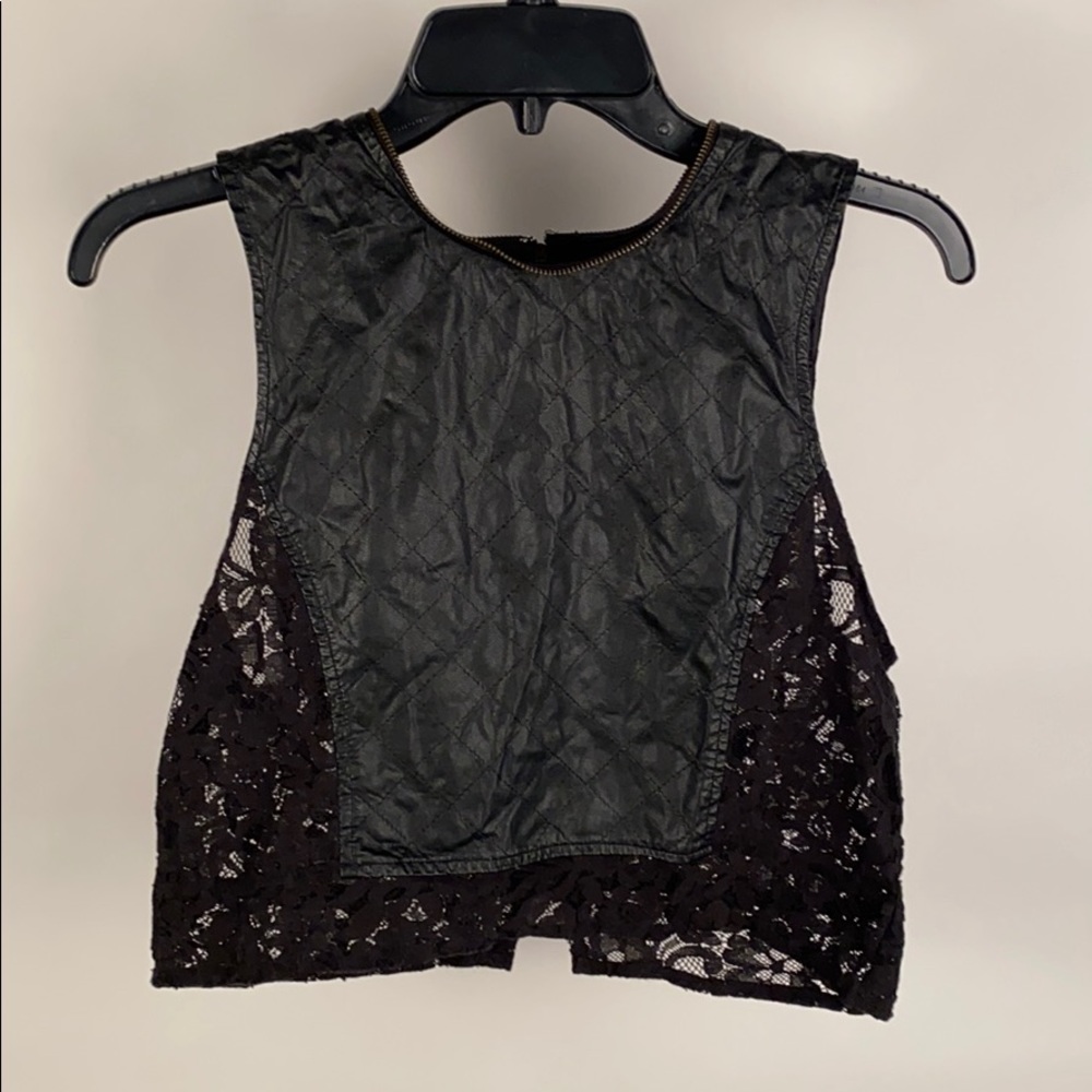 Black crop top